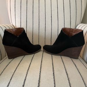 Lucky brand black booties